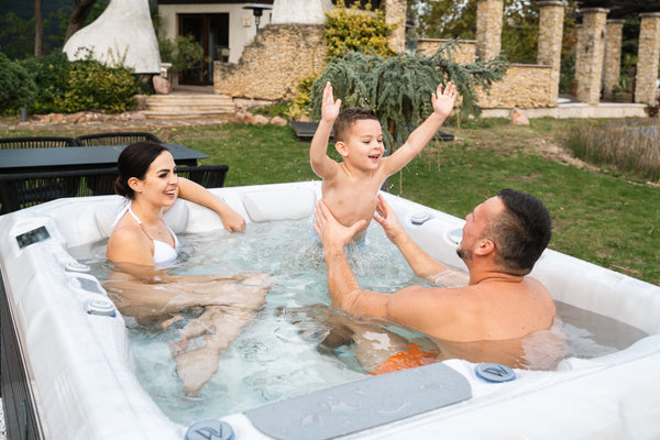 Magasin-de-spas-et-jacuzzi-au-Luxembourg-Sani-Design-et-Market-Spas Market Spas France