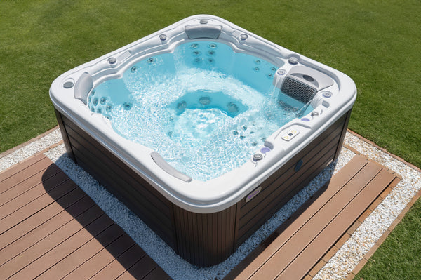 Spa-Plug-and-Play-Branchez-et-Profitez-Guide-Complet-2025 Market Spas France